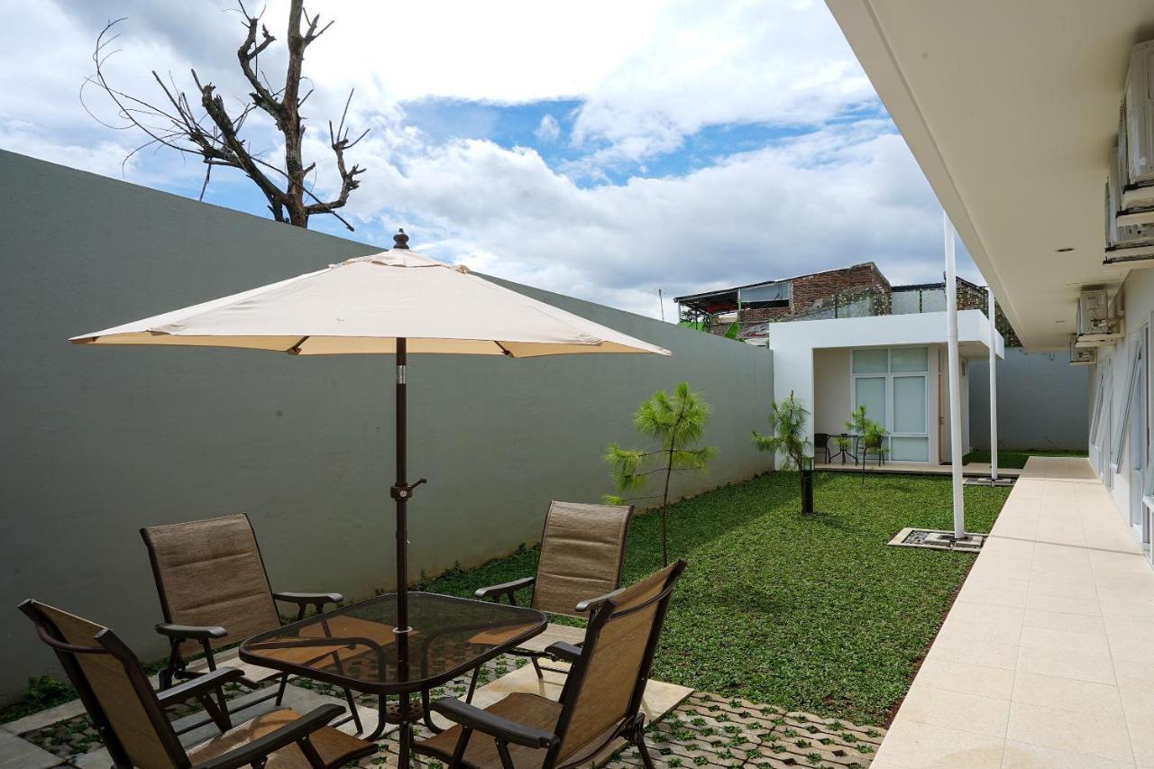 Oyo 367 Ridha Residence Bandung Exteriör bild