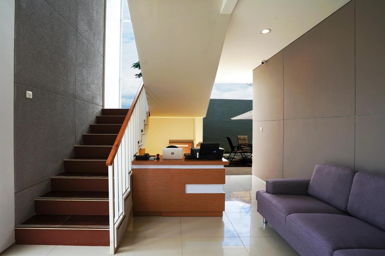 Oyo 367 Ridha Residence Bandung Exteriör bild