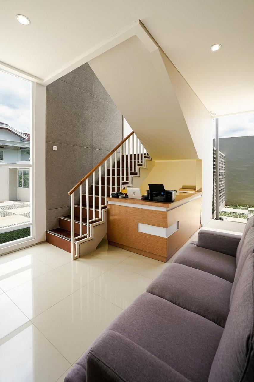 Oyo 367 Ridha Residence Bandung Exteriör bild